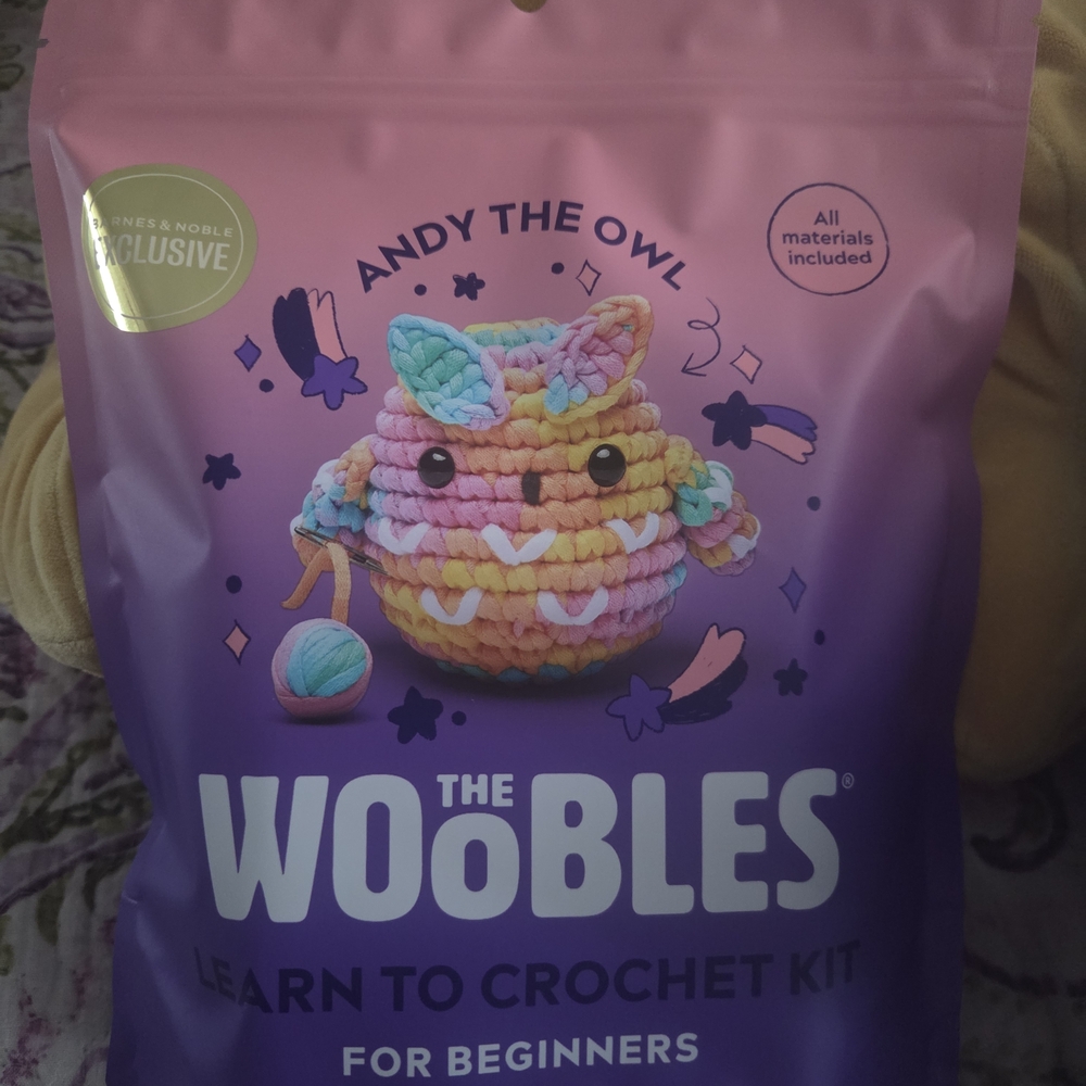 The Woobles Andy the Owl Crochet Kit - Multicolor